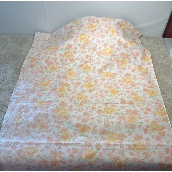 Vtg Floral Pastel Cotton Fabric 44x140" 3.9 Yards Yellow Pink Peter Pan Fabrics - Picture 6 of 8
